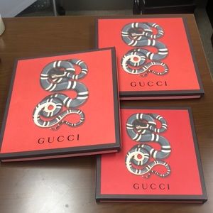 1️⃣ Gucci Box LEFT!!!